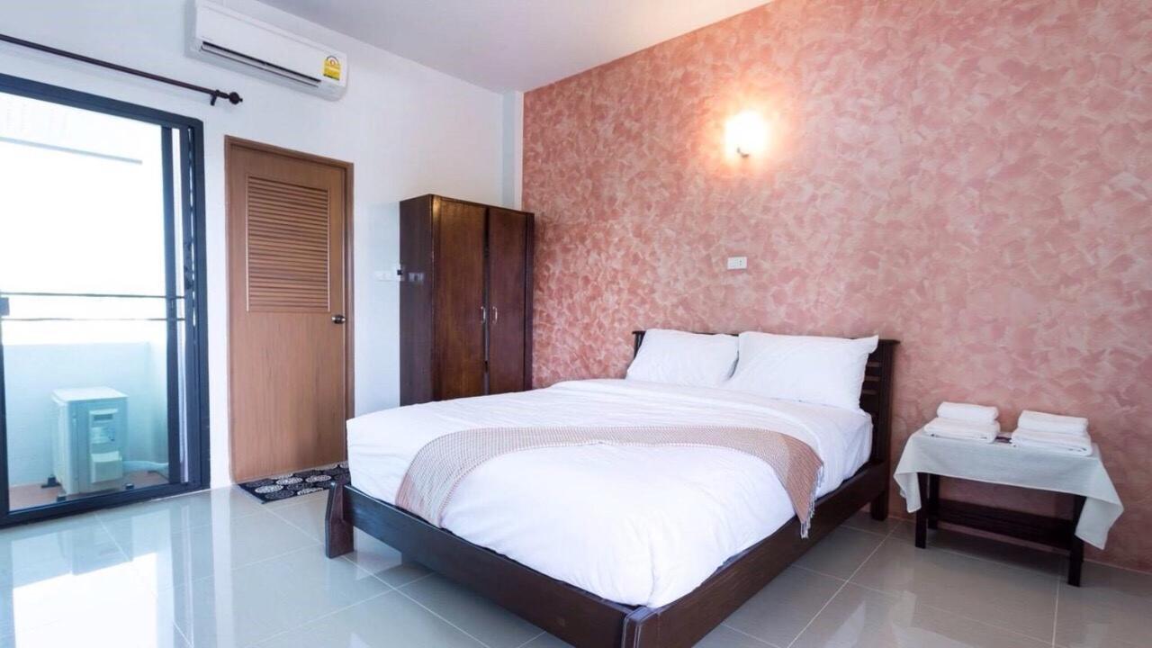 Benya Hotel Nan Esterno foto